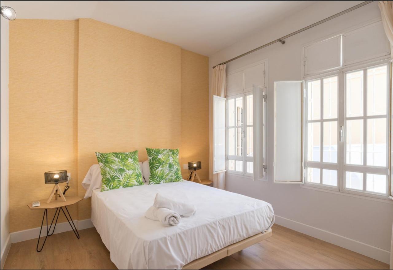 Merced10 Duplex 3H مالقة المظهر الخارجي الصورة